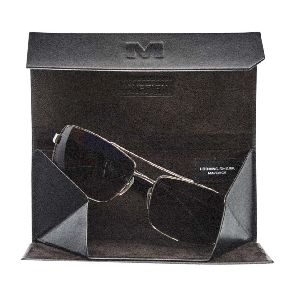 Maverick Maverick All Black Lederen Brillendoos Opvouwbaar zwart | Wennekes.nl