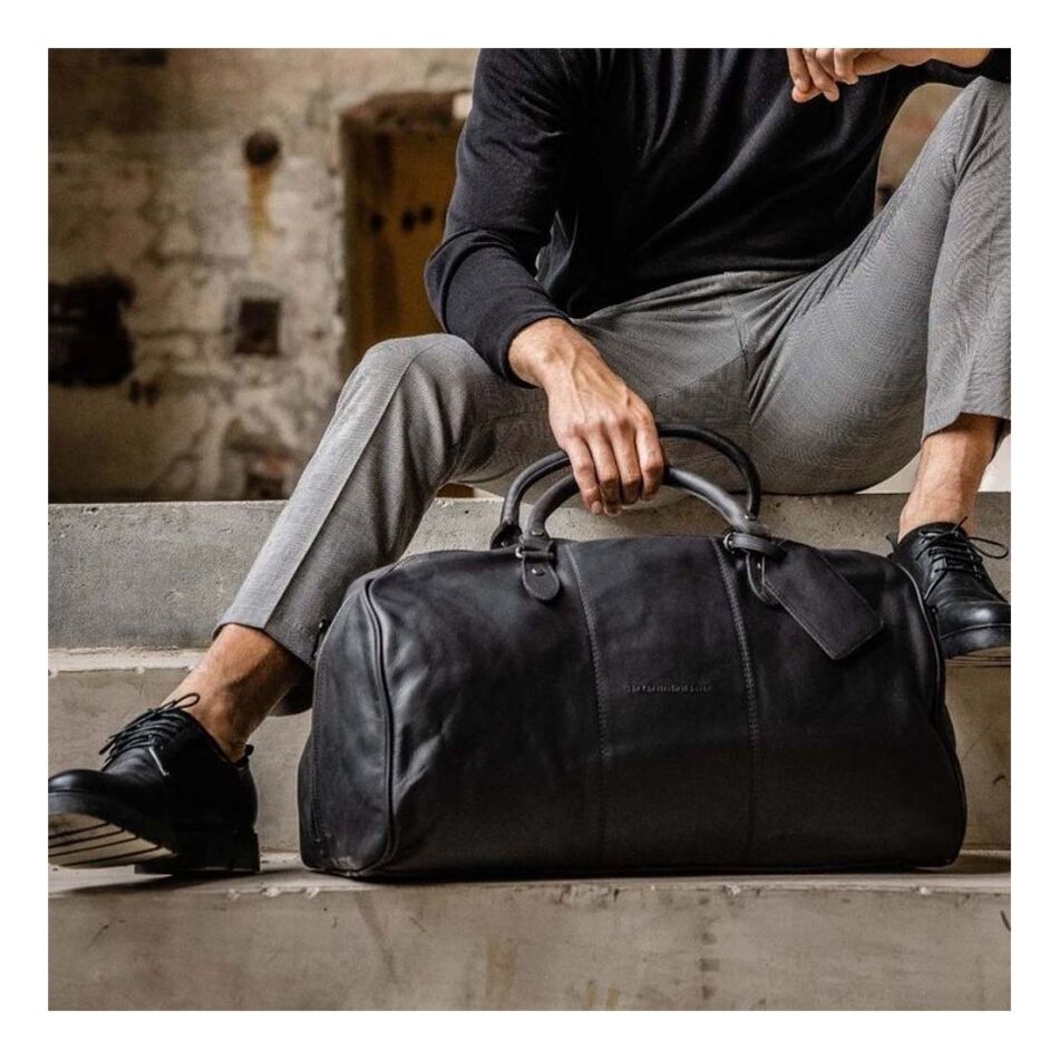 The Chesterfield Brand Reistas William zwart | Wennekes.nl