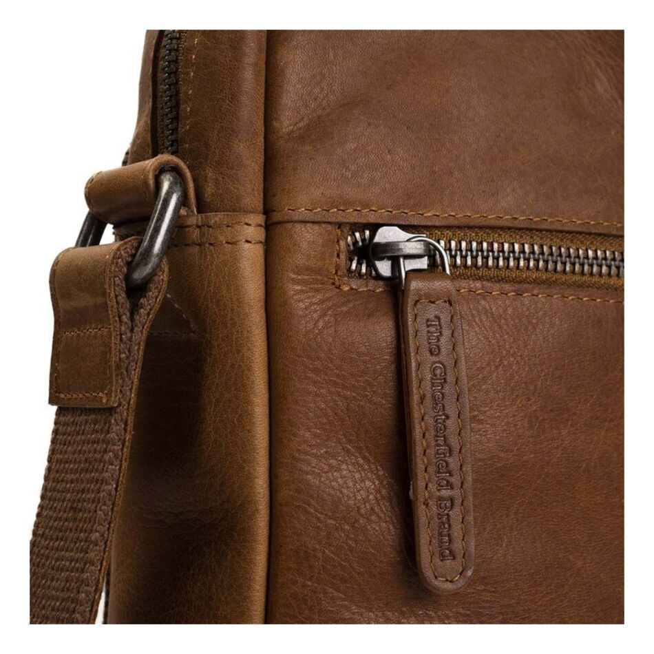 The Chesterfield Brand Schoudertas Dessau cognac | Wennekes.nl