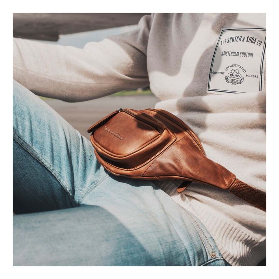 The Chesterfield Brand Heuptas Jack cognac | Wennekes.nl