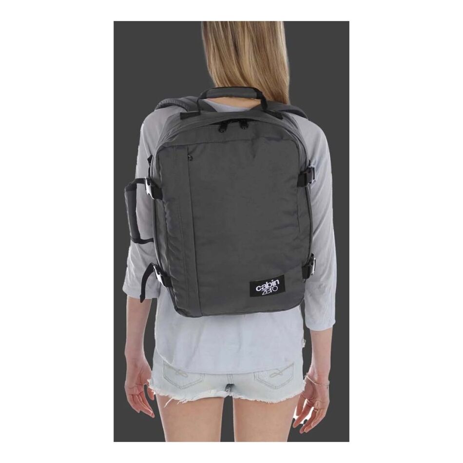 Cabin Zero Classic 28L Cabin Backpack grijs | Wennekes.nl
