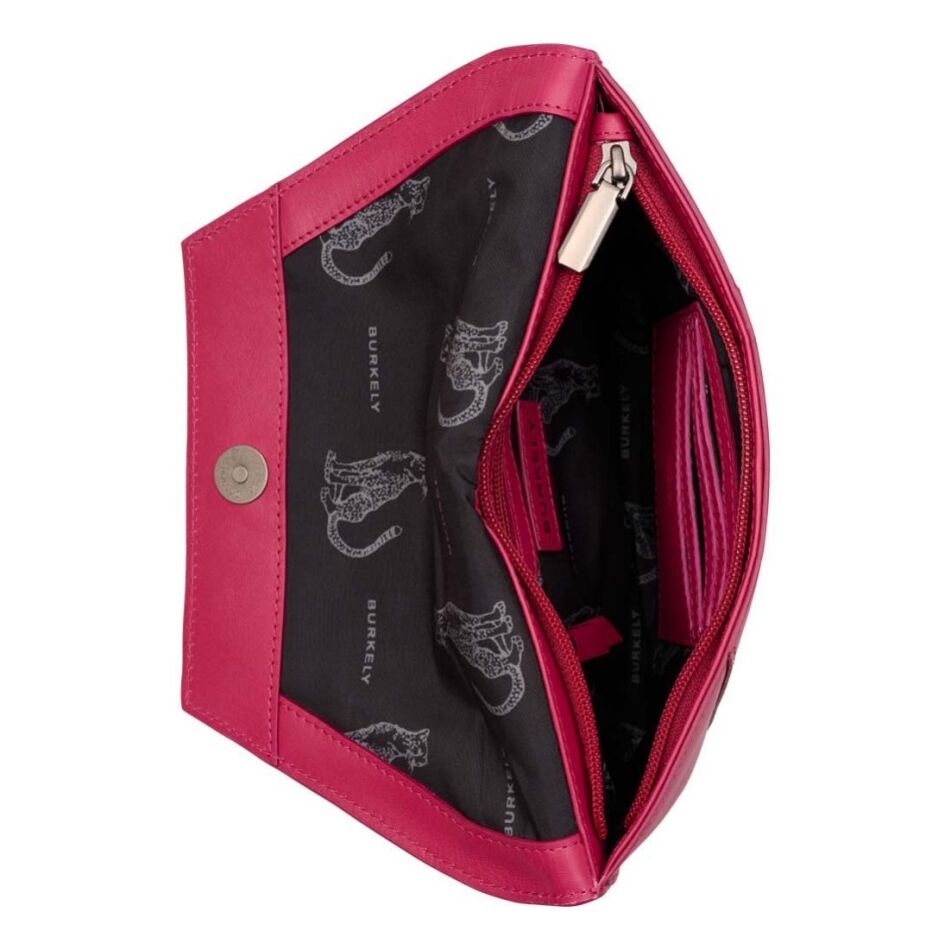 Burkely Nocturnal Nova Envelop Clutch Fuchsia | Wennekes