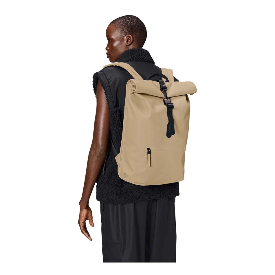 Rains Rolltop Rucksack W3 Sand | Wennekes