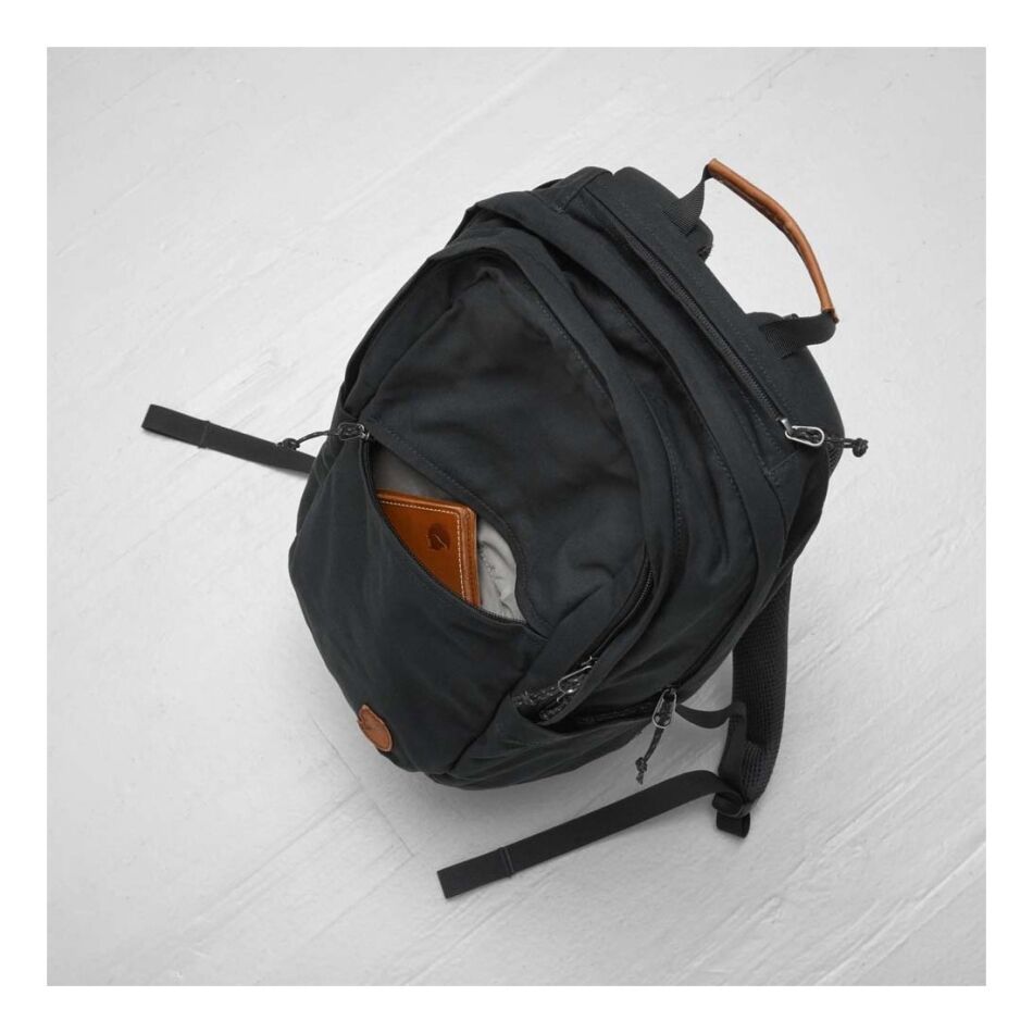 Fjallraven Raven 20 Black | Wennekes